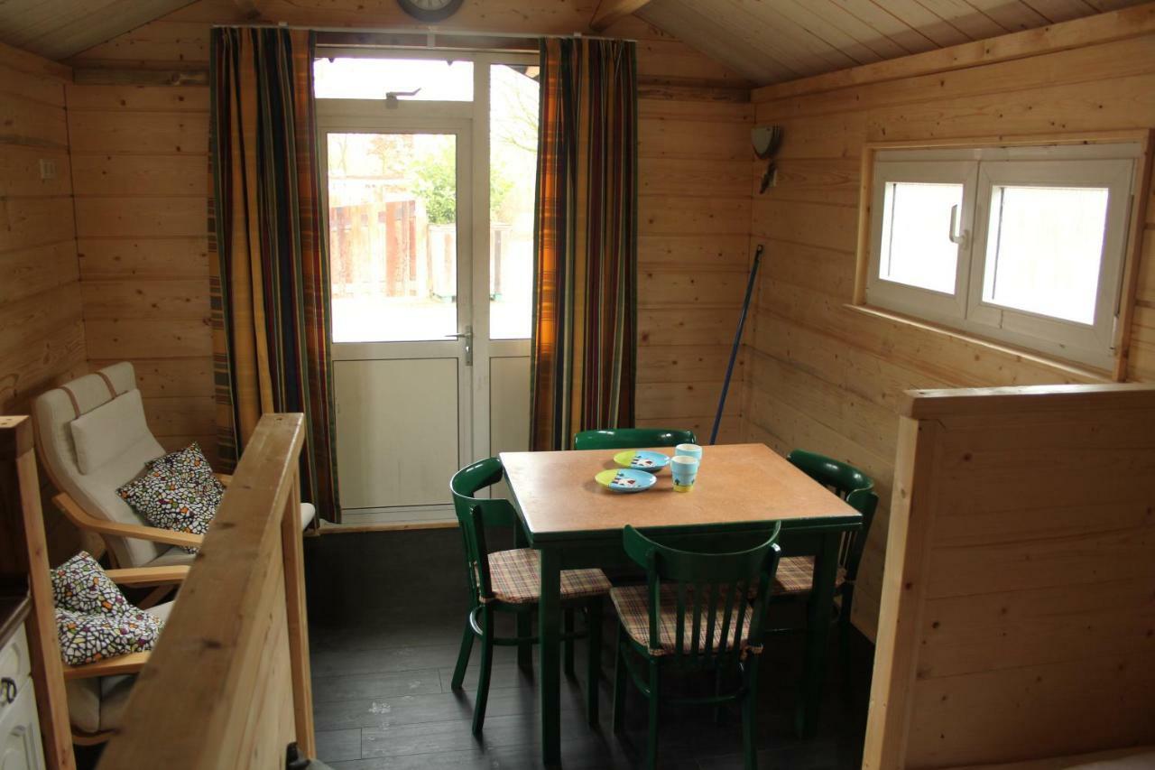 Chalet - Camping 'T Dekske Wintelre Εξωτερικό φωτογραφία