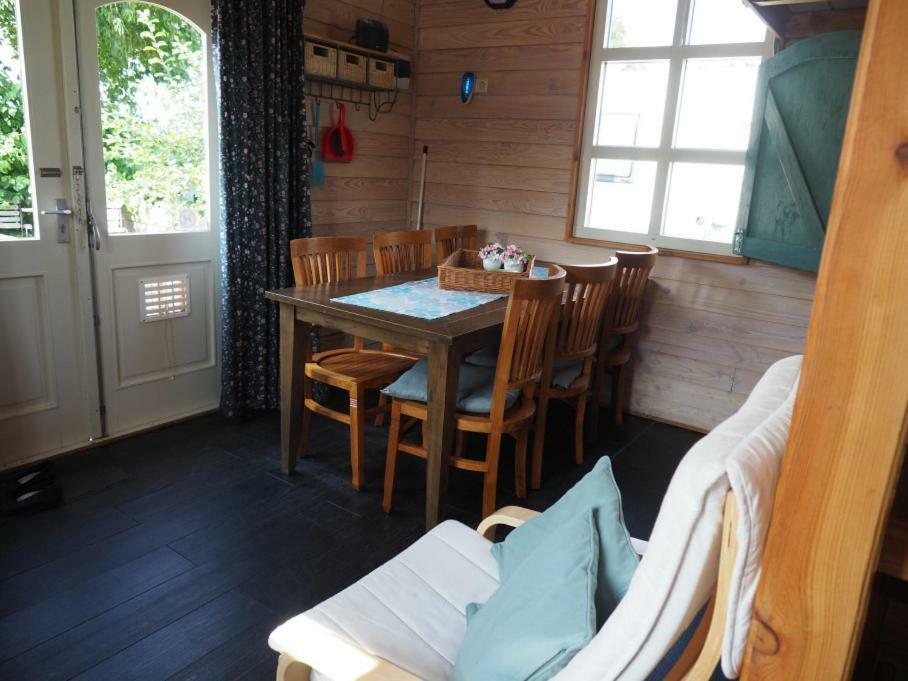 Chalet - Camping 'T Dekske Wintelre Εξωτερικό φωτογραφία