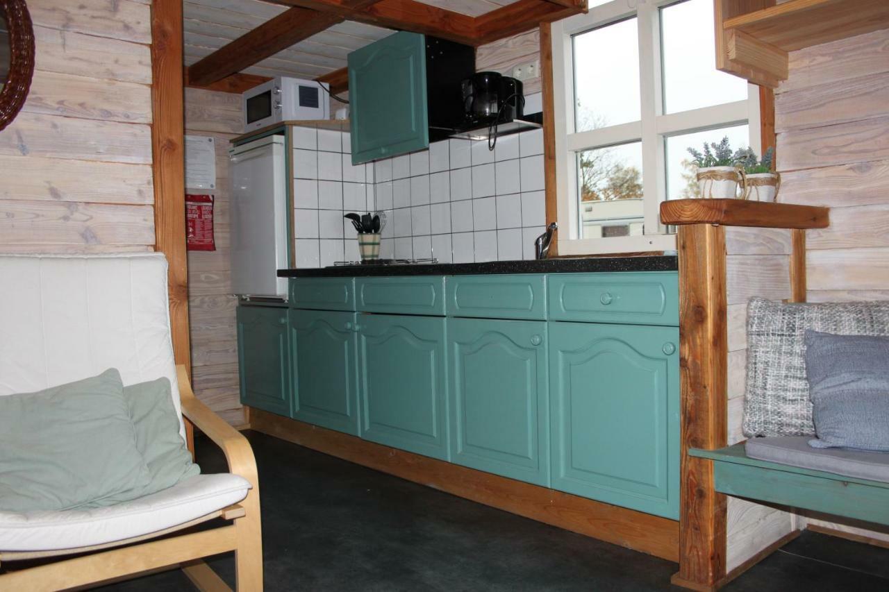 Chalet - Camping 'T Dekske Wintelre Εξωτερικό φωτογραφία