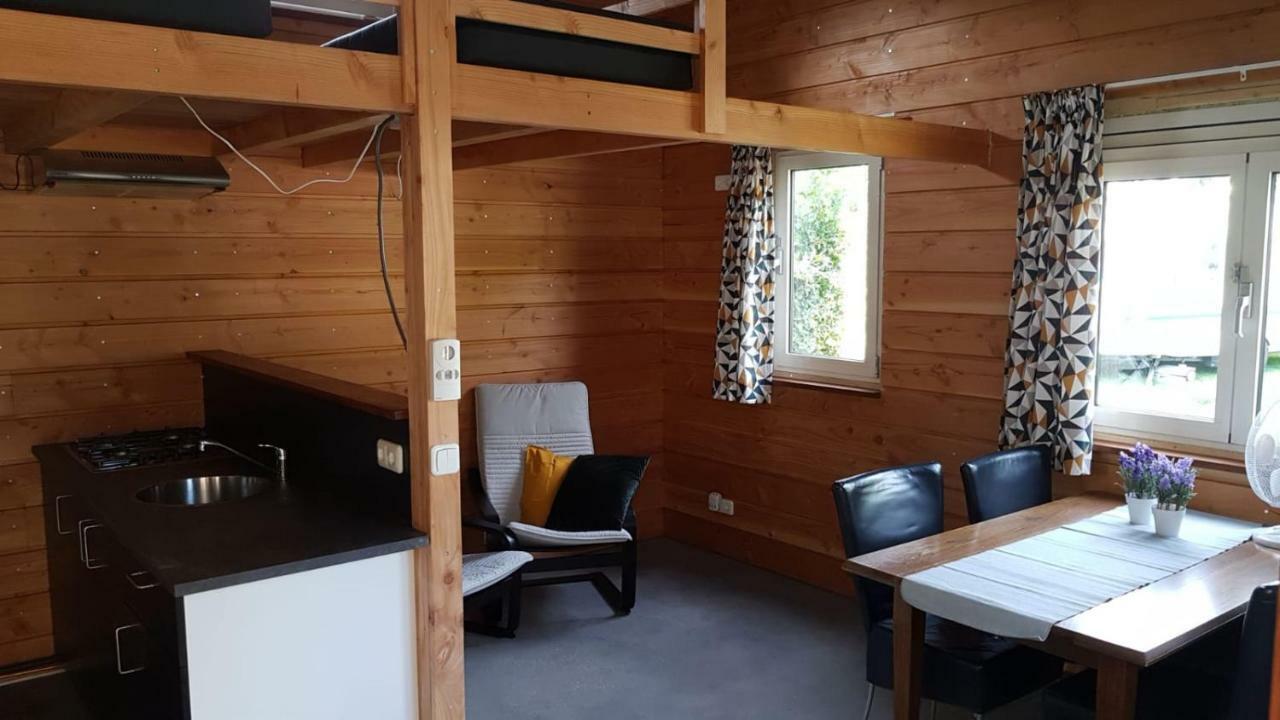 Chalet - Camping 'T Dekske Wintelre Εξωτερικό φωτογραφία